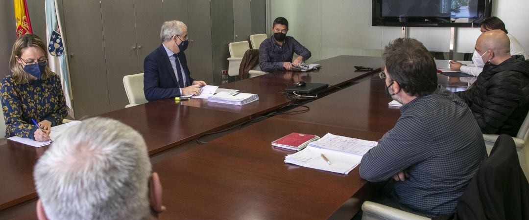 Reunión de Francisco Conde con el comité de empresa