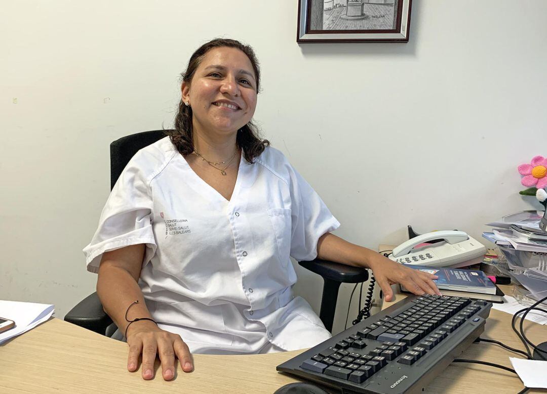 La oncòloga Verónica Pereira estarà, un mínim de quatre mesos, reforçant el servei al Mateu Orfila.