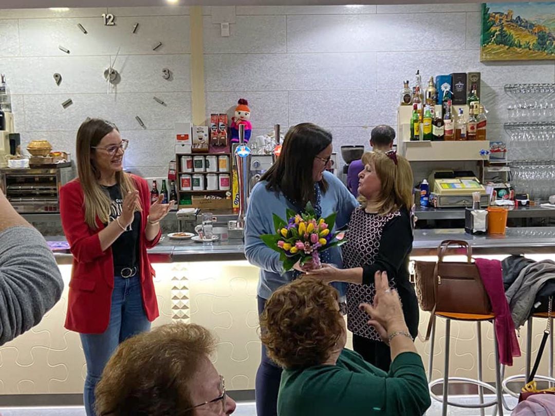 Momento de la presentación de las actividades, con la concejala de Igualdad, Almudena Chamorro, a la izquierda