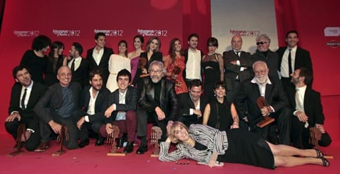 Foto de familia de los premiados