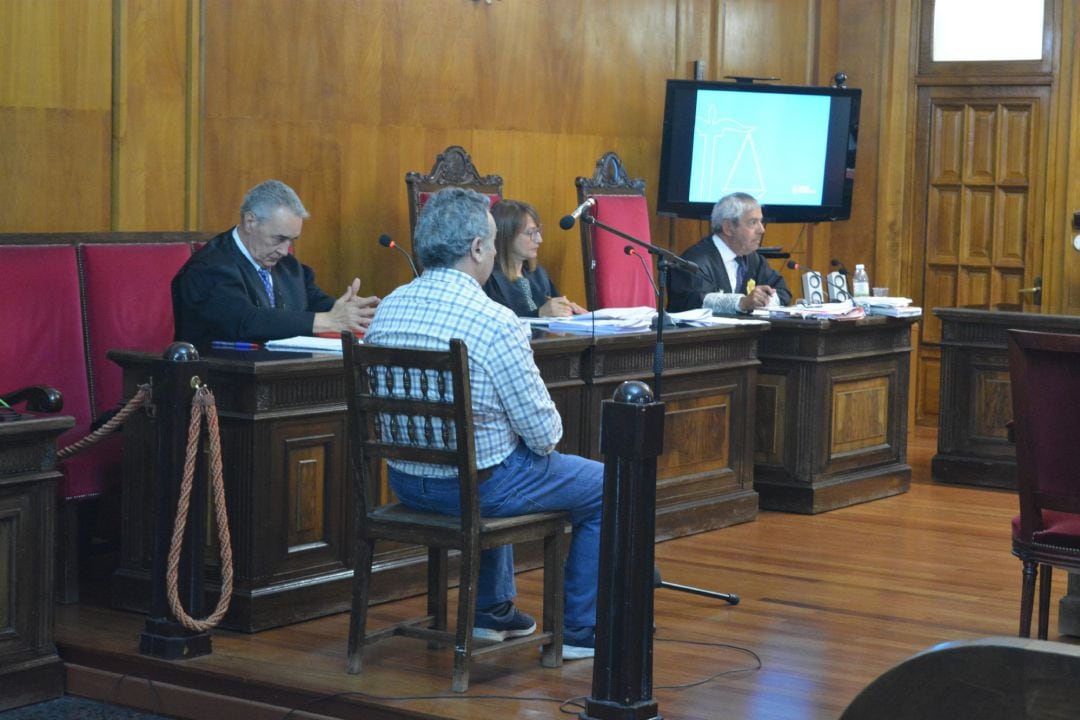 Mientras la acusación entienden que se trata de un asesinato doloso, la defensa de José Alén considera que no hay pruebas suficientes para afirmar que él cometió el asesinato.