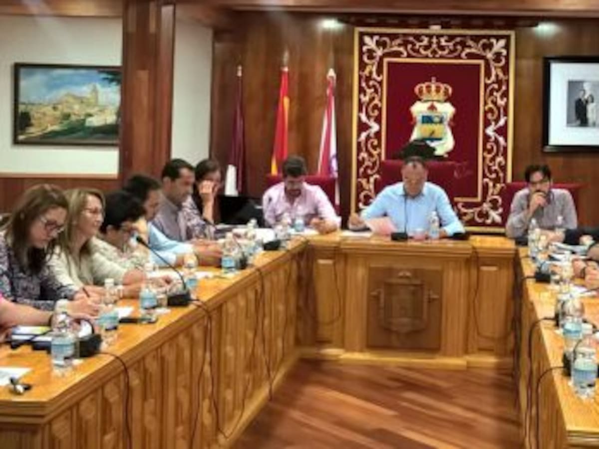 El ayuntamiento aprueba otorgar una calle a José Luis Sánchez 'Paletilla'