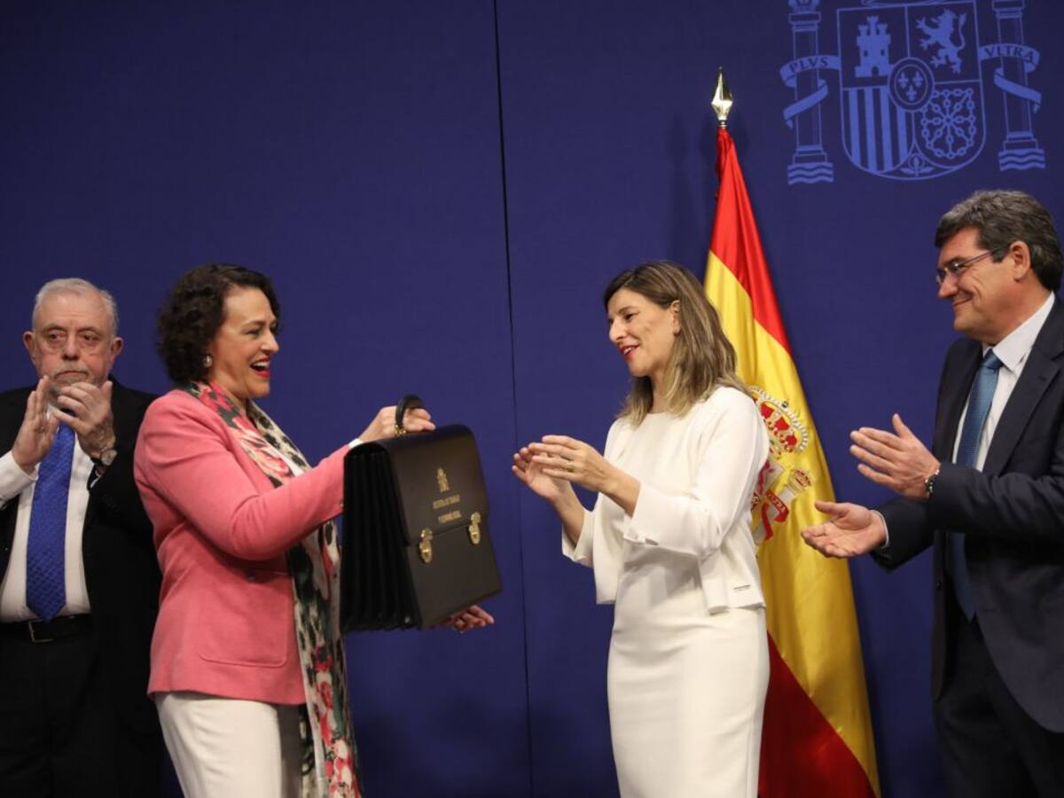 Un gobierno, dos economías