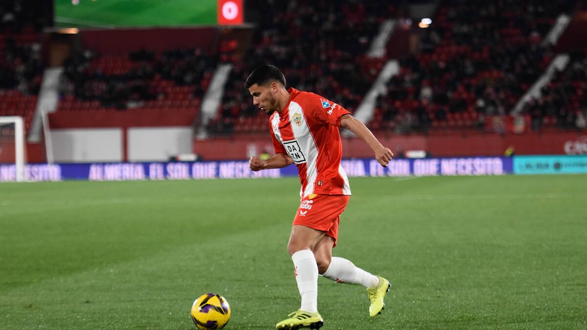 Robertone colecciona minutos