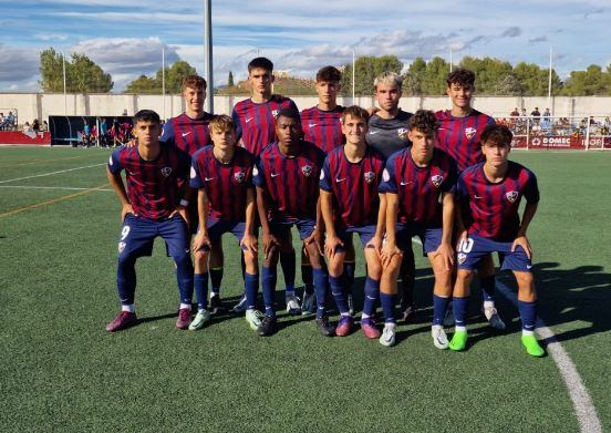 Once inicial del Huesca juvenil durante un partido de la pasada temporada