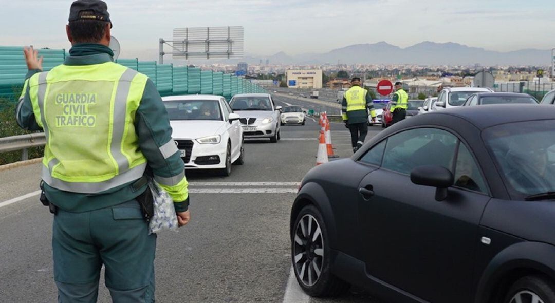 Controles de movilidad de las Fuerzas y Cuerpos de Seguridad 