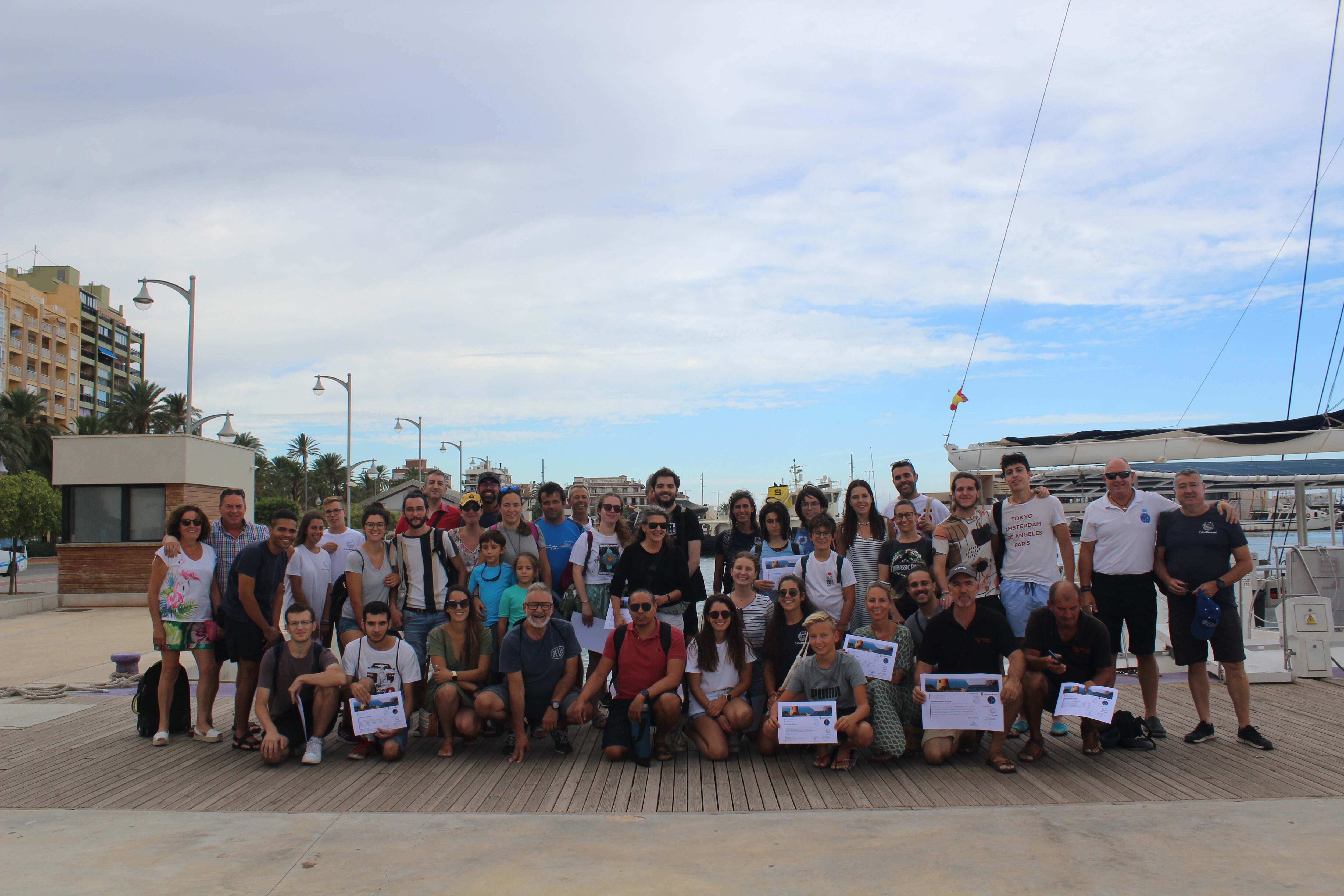 Entrega de diplomas al voluntariado.