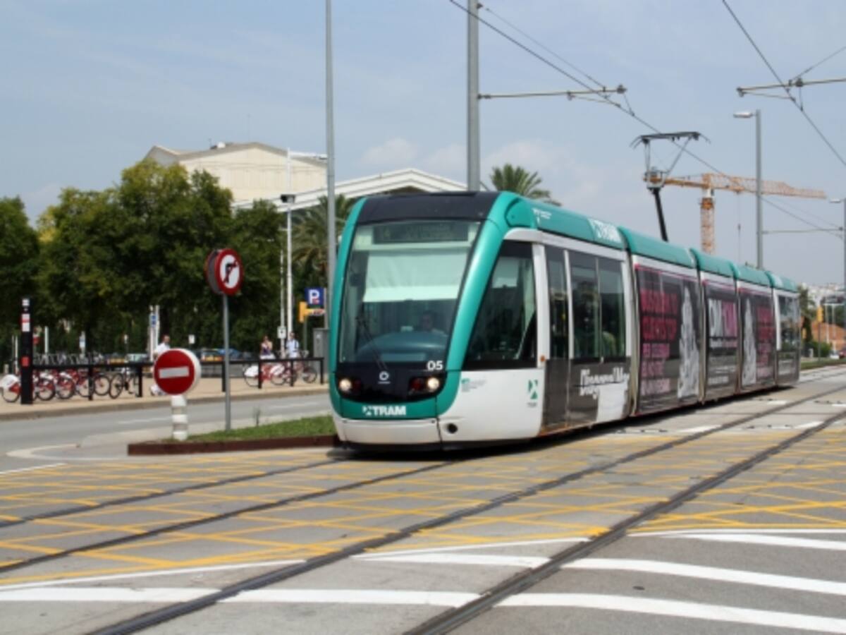 TRAM vol la unió dels tramvies per la Diagonal