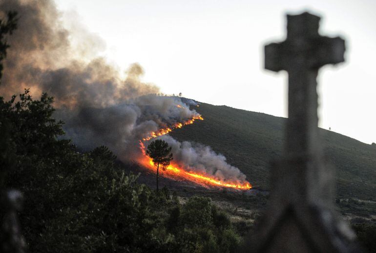 El incendio de Oímbra se llevó por delante la capilla de Santa Ana