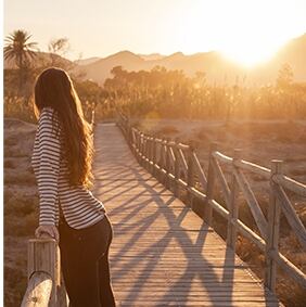 Imagen promocional de la playa de Gandia.