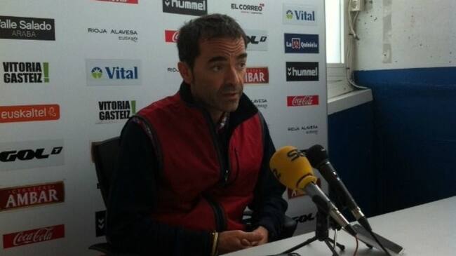 El médico del Alavés ha explicado la evolución de Rafa García.