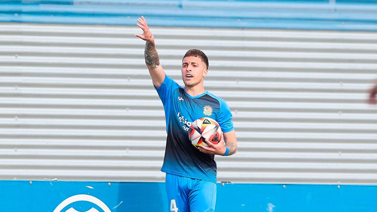 Alejandro  Sotillos, defensa del Hércules CF