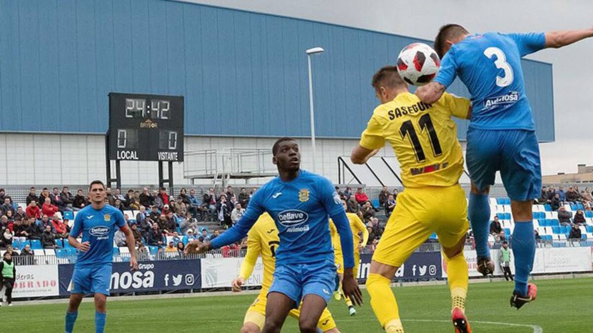 Renovación de Randy antes de empezar la pretemporada