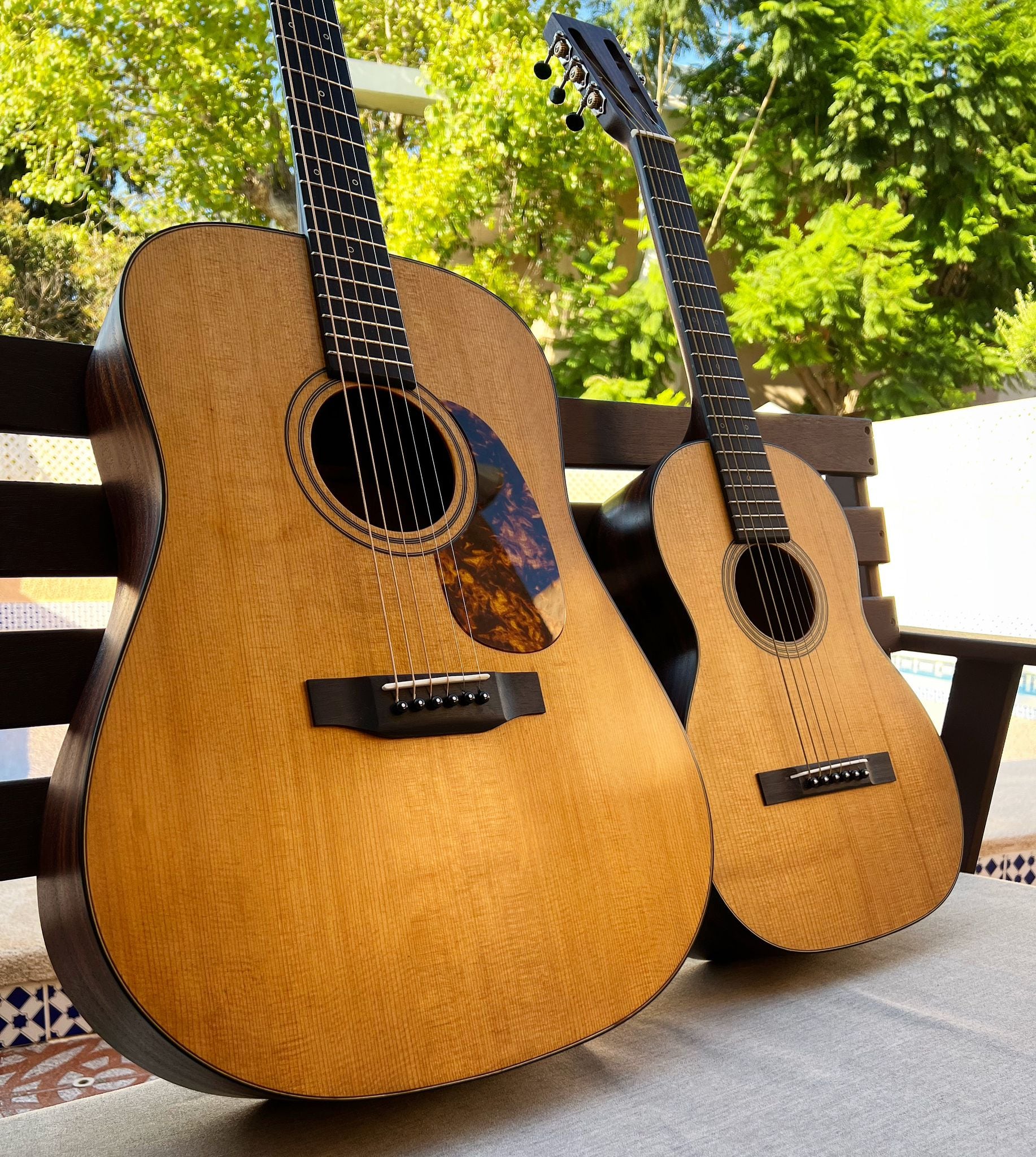 Modelos de guitarra &#039;Calblanque&#039; e &#039;Algameca Chica&#039;, diseñados por el luthier cartagenero Luís Guerrero