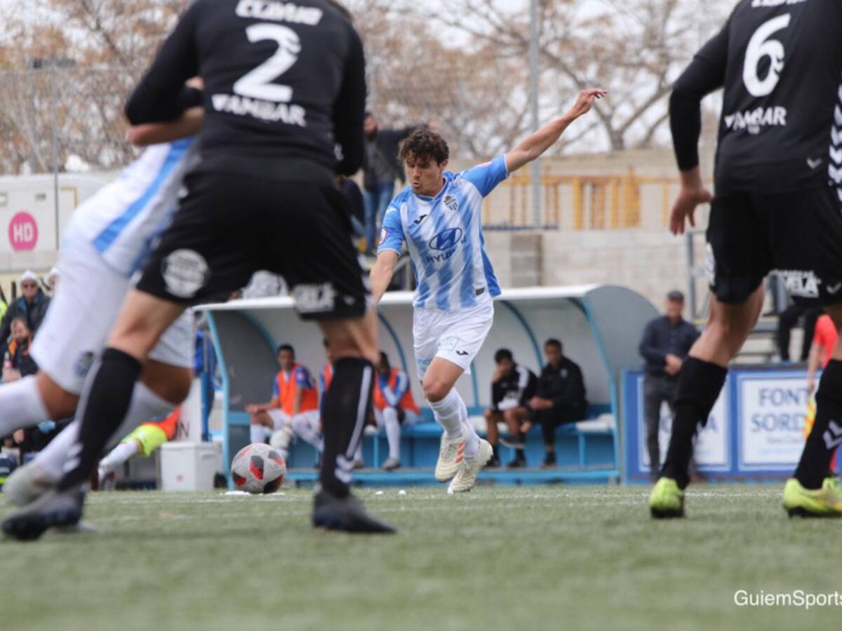 El Atlético Baleares se bloquea ante el Ebro