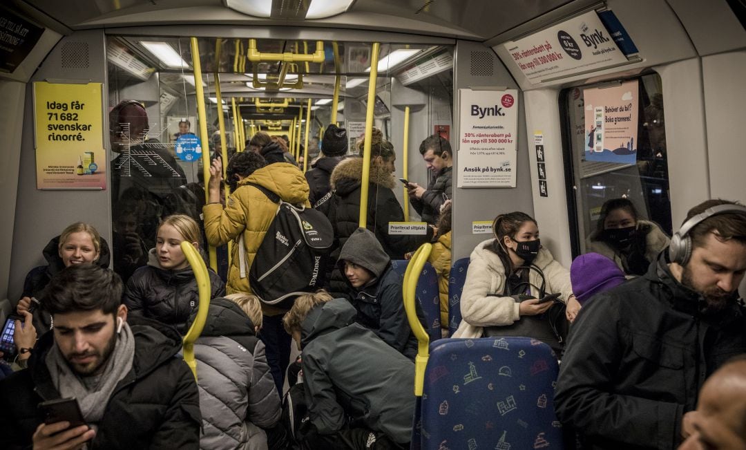 La mascarilla no es obligatoria en el transporte público de Suecia.