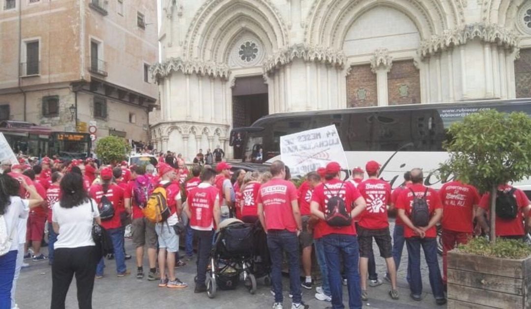 Escrache en la boda de Marcos de Quinto