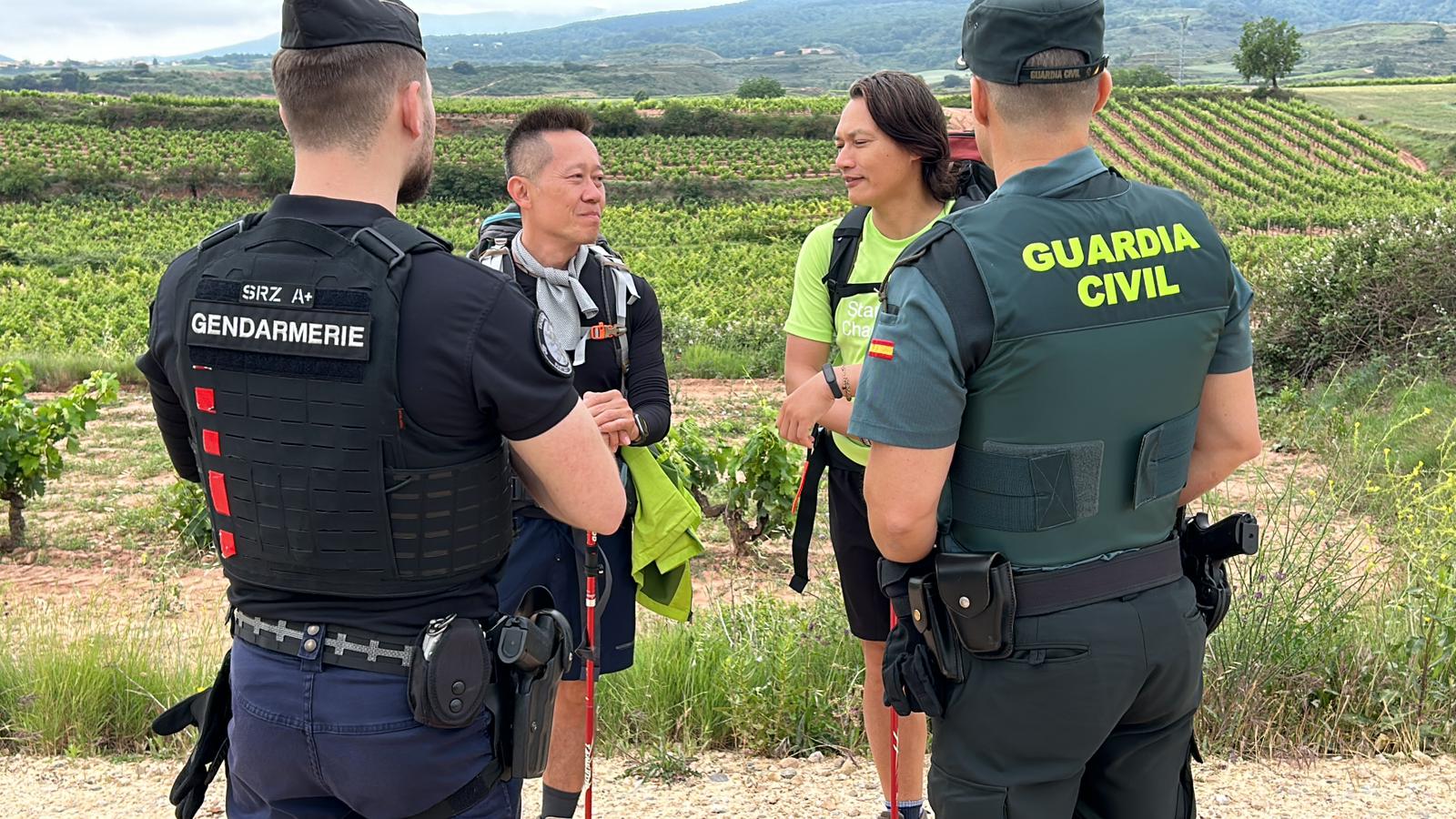 La Guardia Civil y la Gendarmerie francesa colaboran para velar por la seguridad de los peregrinos en muchos tramos del Camino.