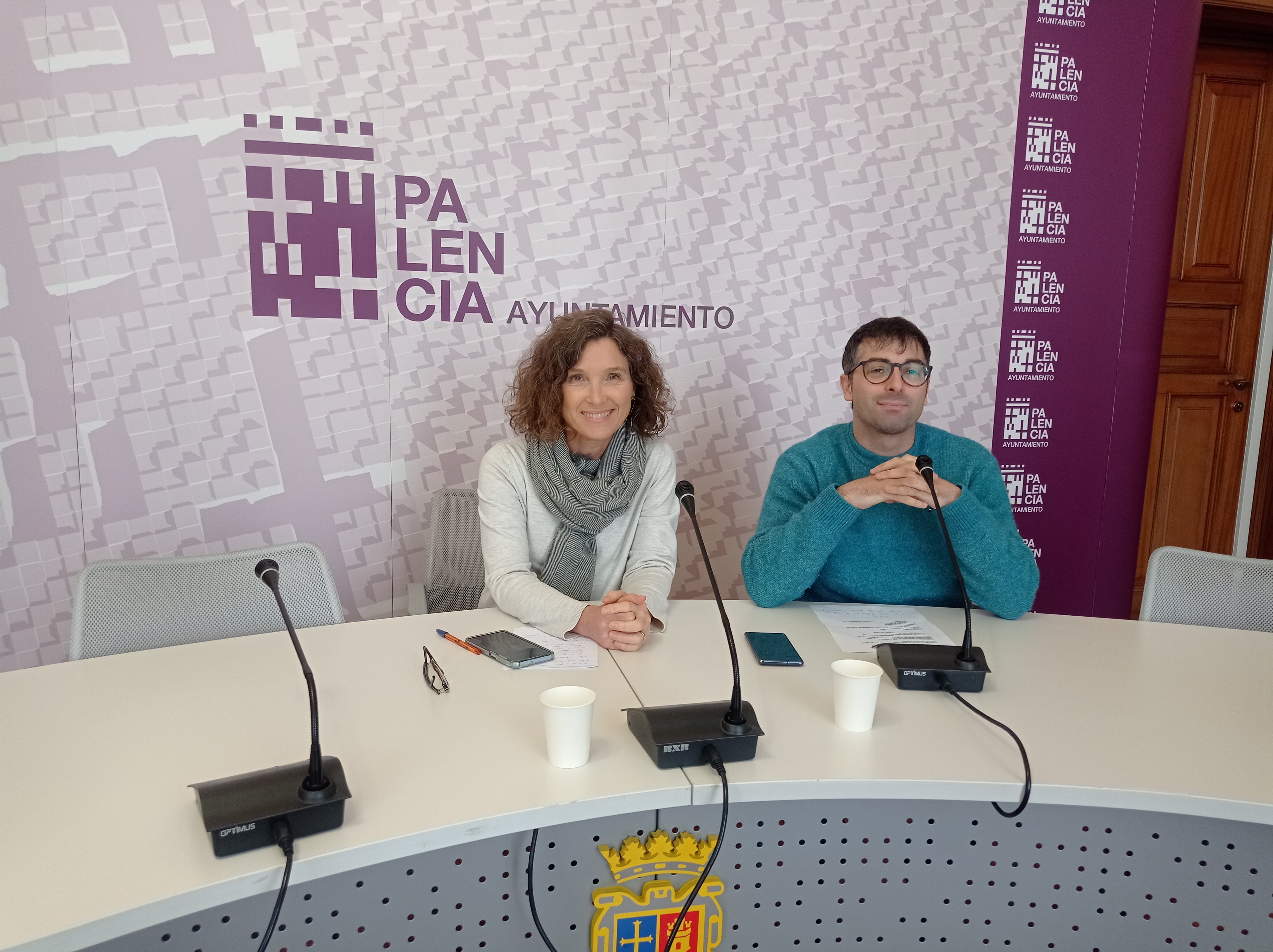 Eva Otero y Rodrigo San Martín del grupo municipal de IU-Podemos