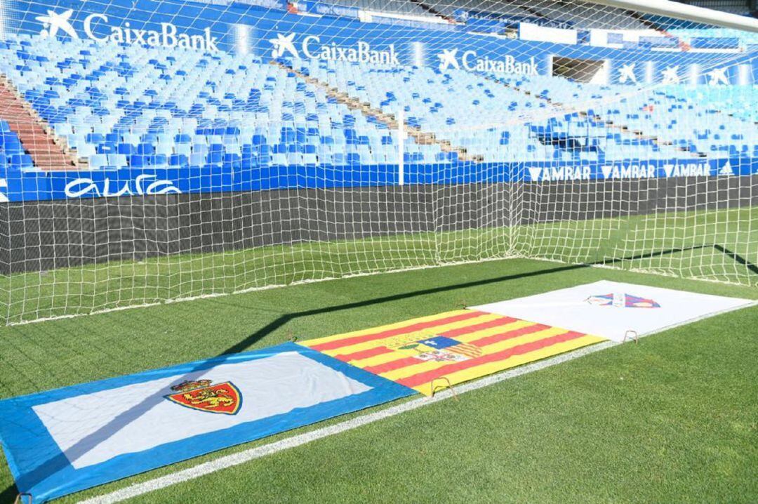 Real Zaragoza y SD Huesca miden sus fuerzas en La Romareda en el derbi más apasionante