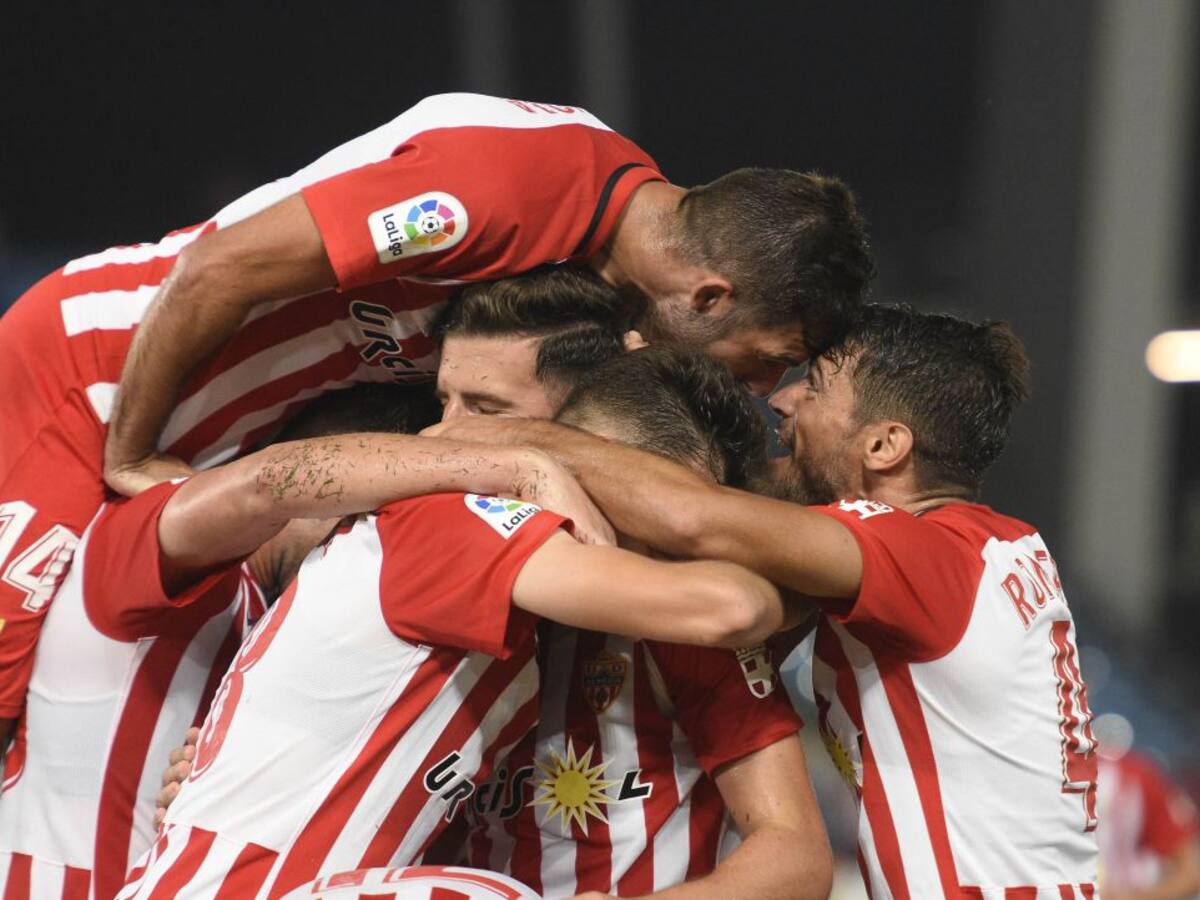El Almería, ¡a 9 puntos del descenso y a 5 del play off!