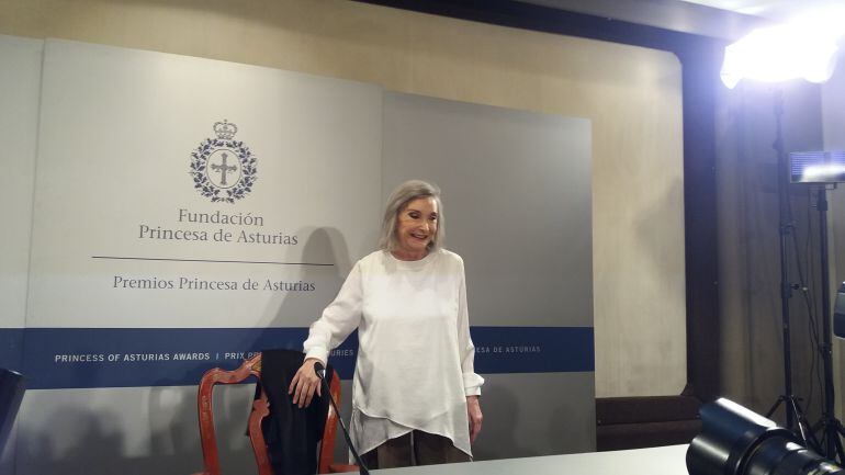 Nuria Espert, Premio Princesa de Asturias de las Artes 2016, en la rueda de prensa previa a recoger su galardón.