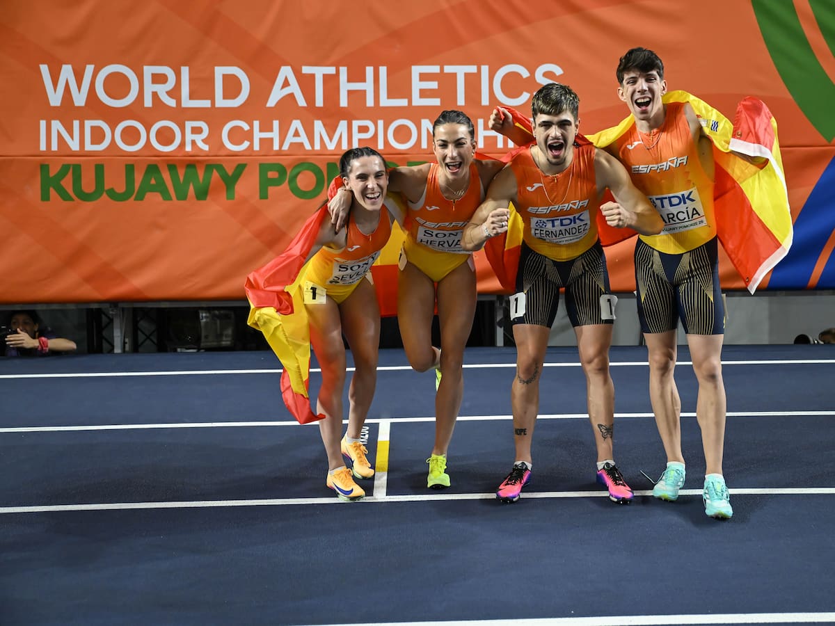 Plata y récord nacional para el relevo español mixto de 4x400 en el Mundial de pista cubierta