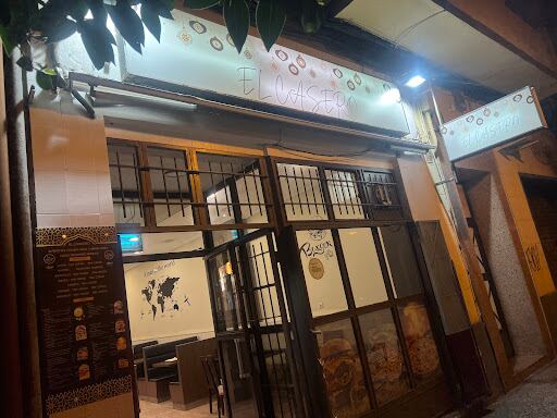 Muere un trabajador de un restaurante de Zaragoza cuando manipulaba una campana extractora