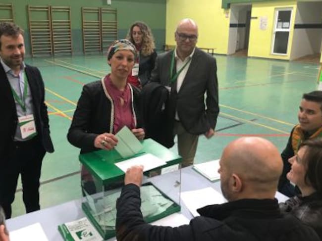 La número 3 del PSOE de jaén vota