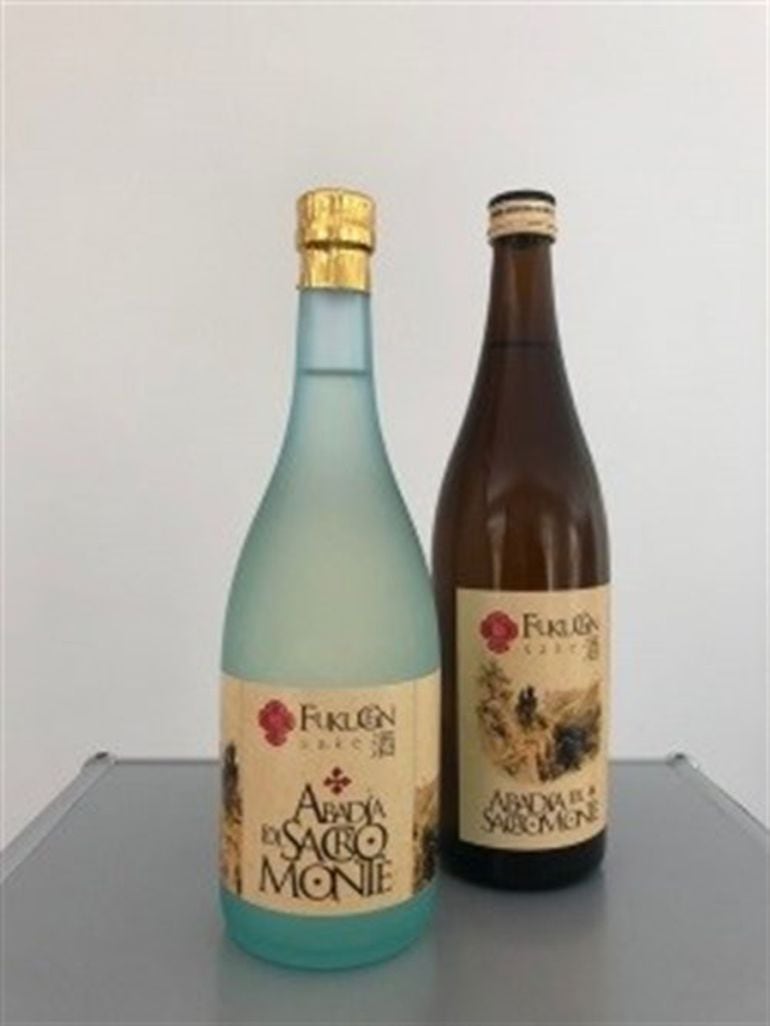 Botella de Sake dedicada a la Abadía del Sacromonte