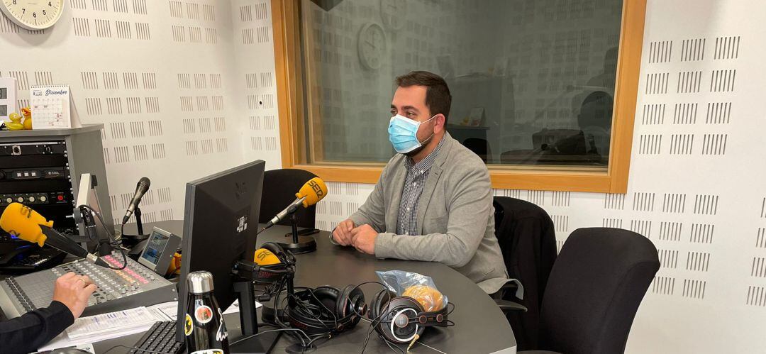 El alcalde de Valdemoro, Sergio Parra, en los estudios de SER Madrid SUr