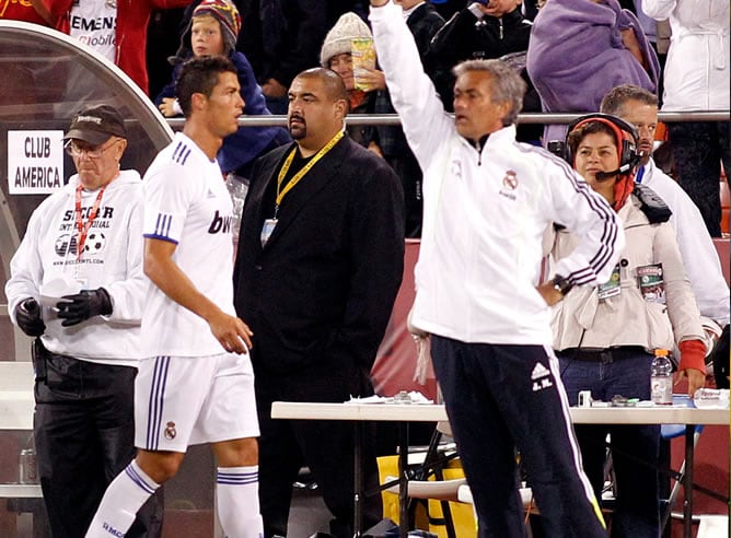 Cristiano y Mourinho durante el encuentro ante el América de Méjico