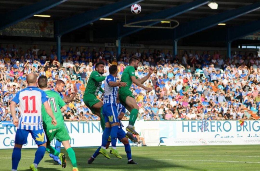 Hasta el lunes no se conocerá cuando se juega el partido de vuelta frente al FC Cartagena.