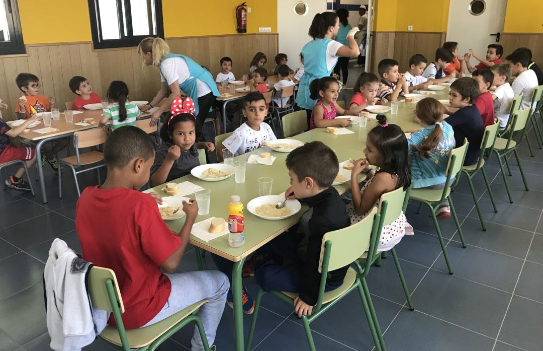 Ya está en funcionamiento el primer comedor escolar de Valdepeñas 