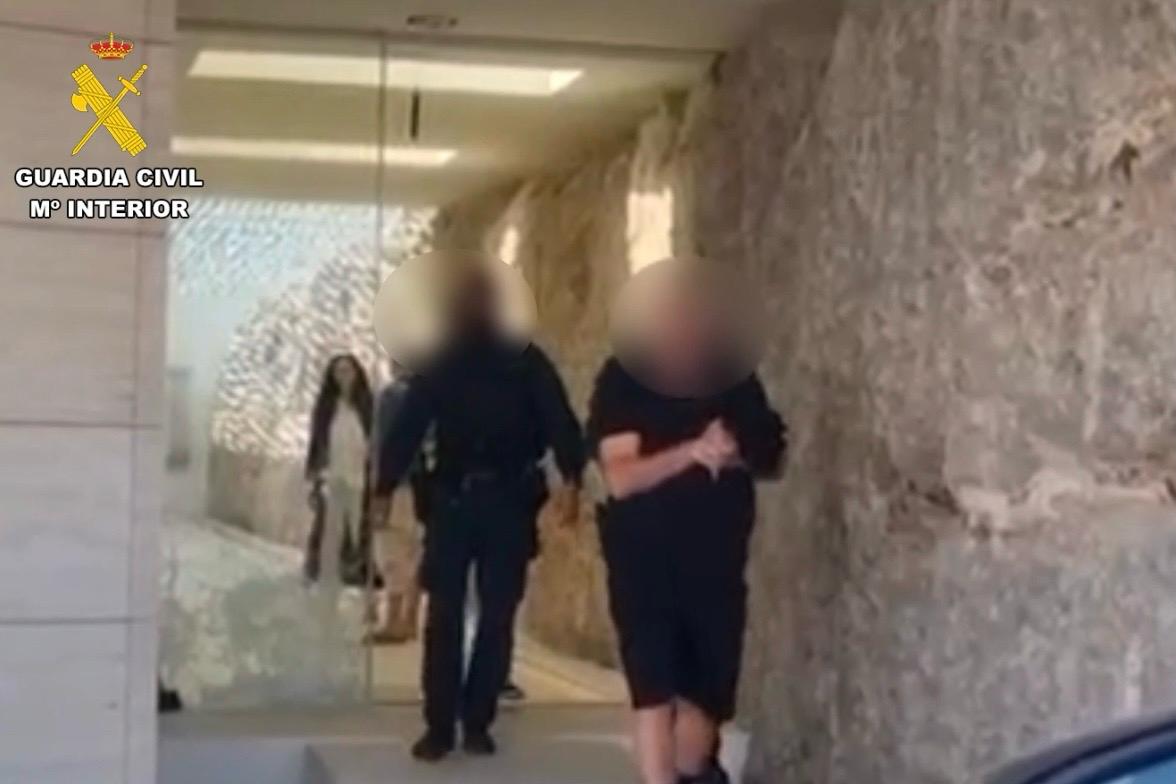 Un momento durante la detención