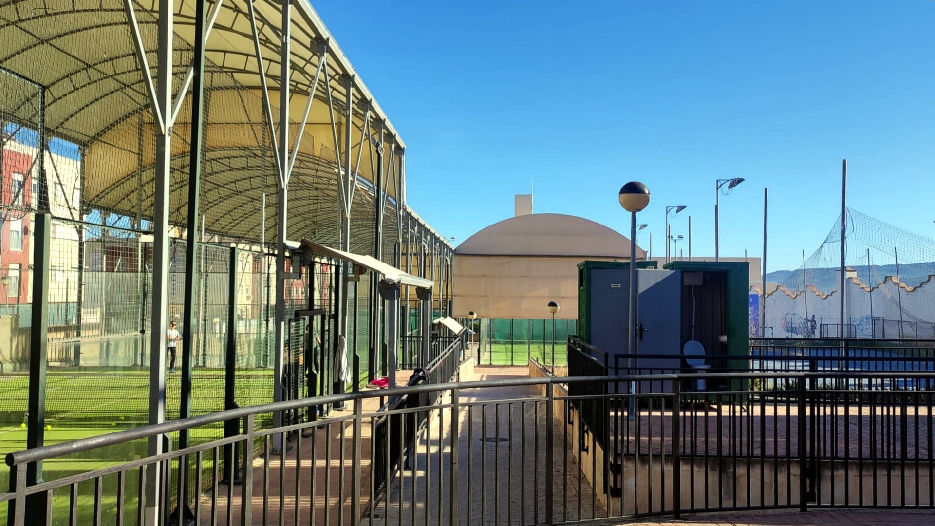 Pistas de pádel del Centro Deportivo &#039;La Quinta&#039; de Antequera