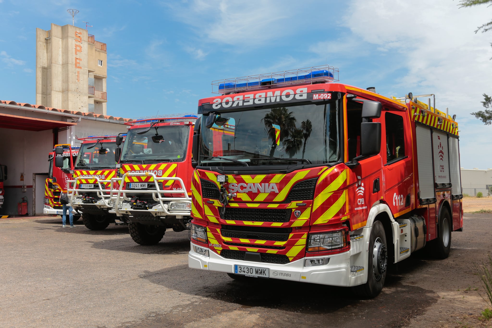 PRESENTACIÓN VEHÍCULOS BOMBEROS