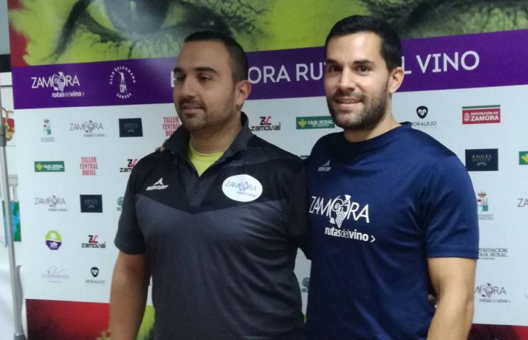 Octavio, junto al técnico, Leo Álvarez