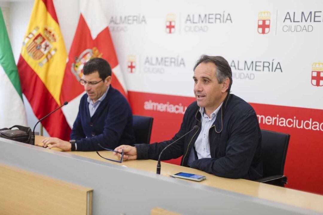 Antonio Orta y Juanjo Segura presentan la fiesta del deporte.