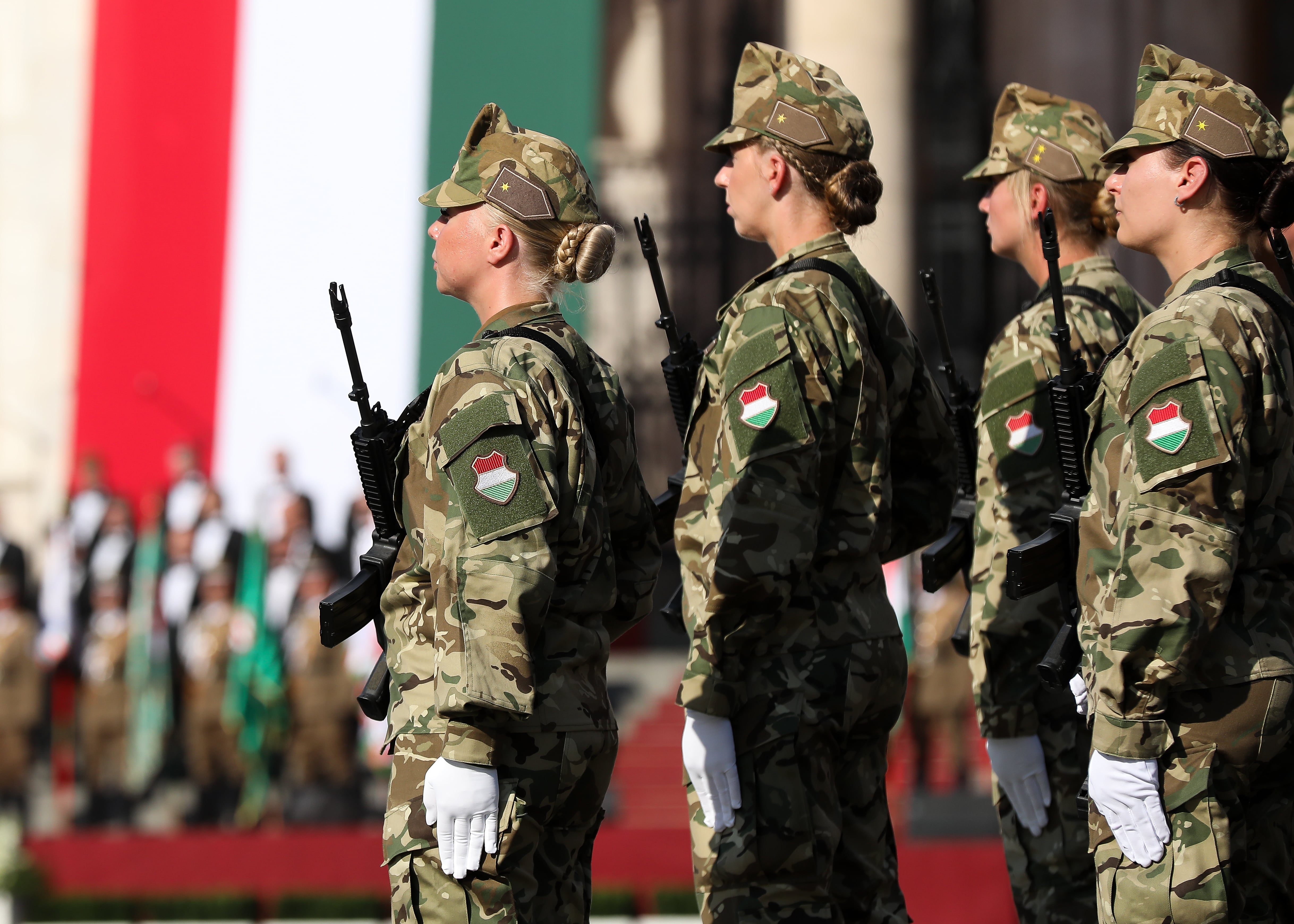 Soldados húngaros el pasado mes de agosto en Budapest