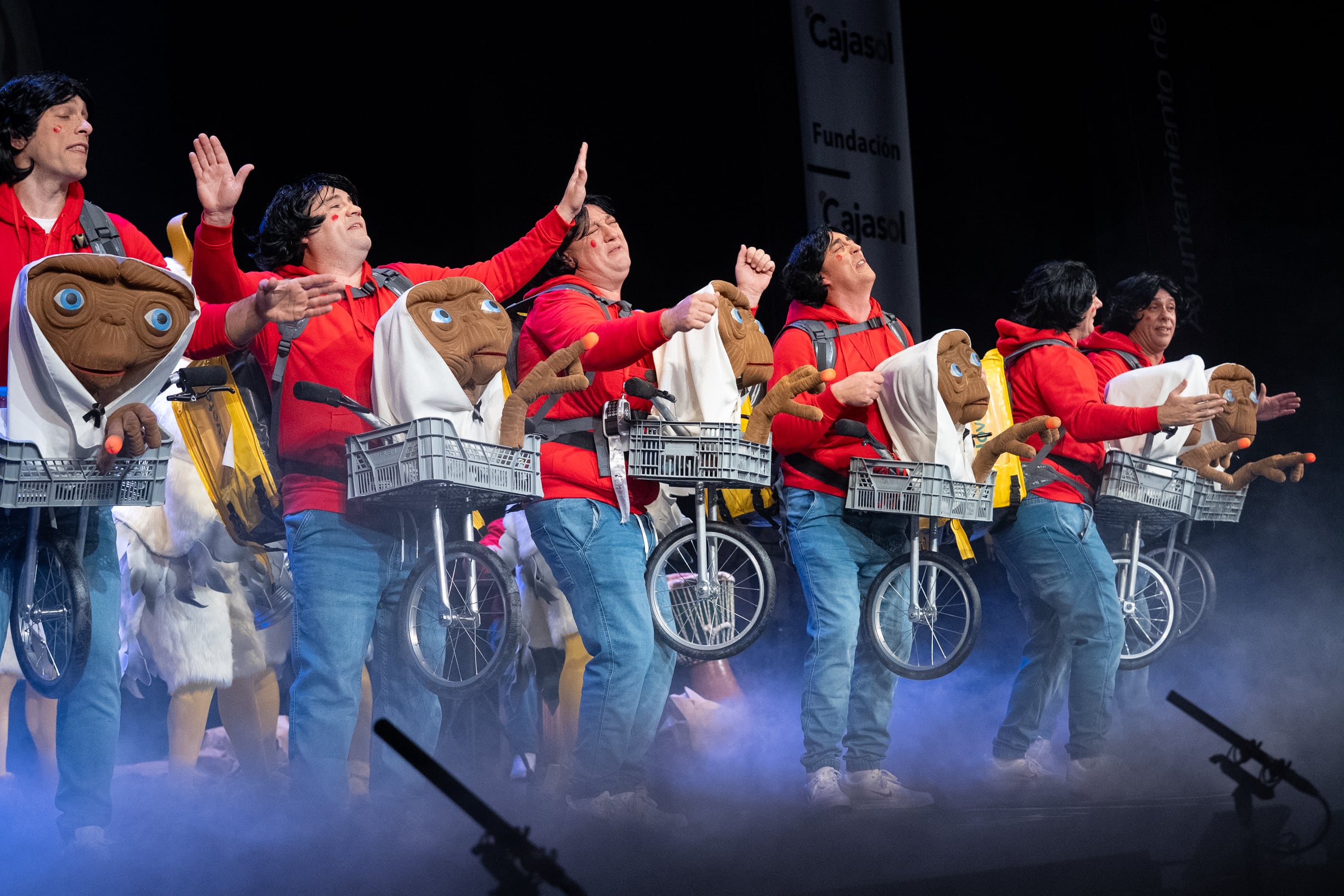 Chirigota: Los que se lo llevan calentito.