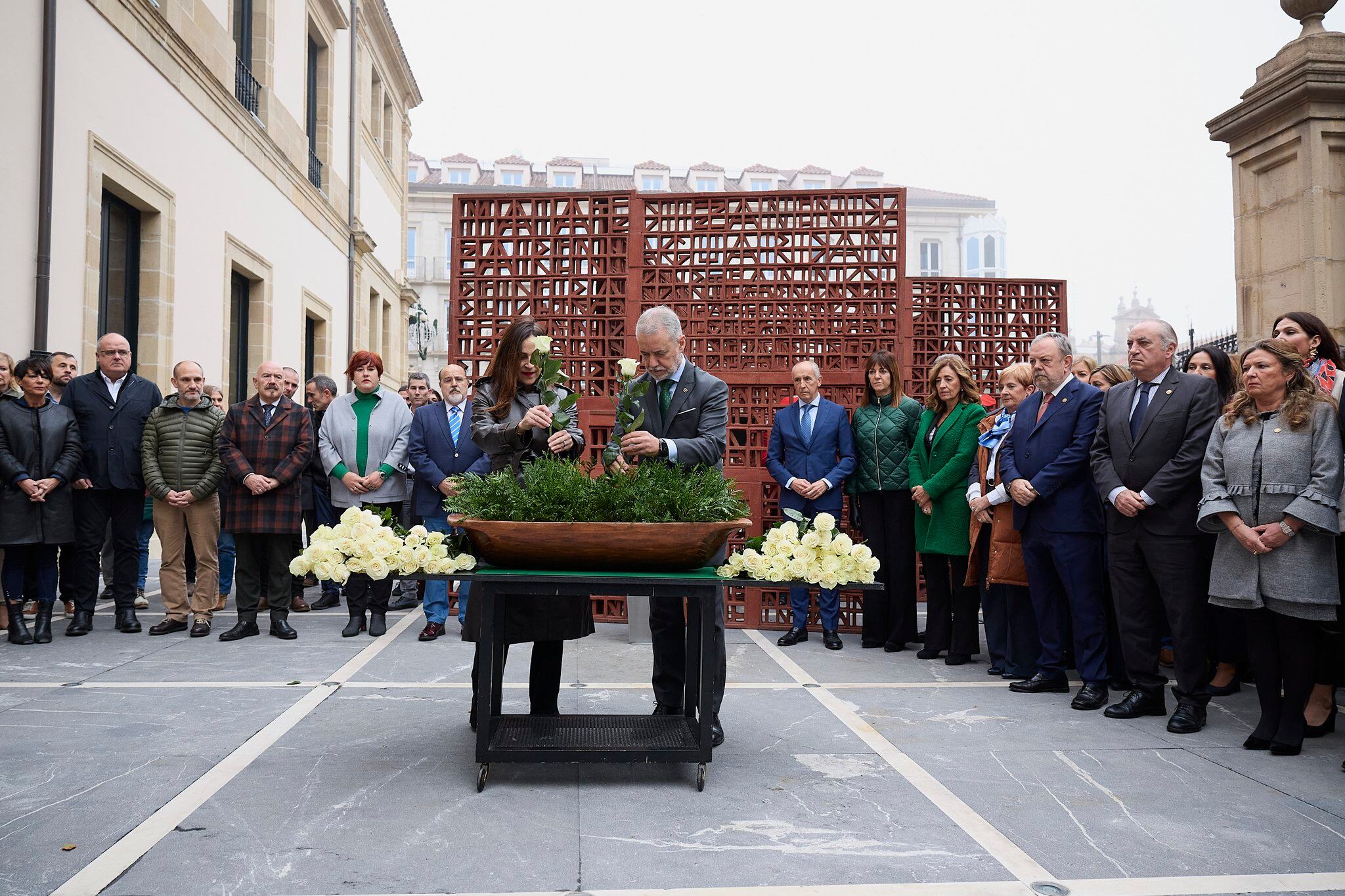 El lehendakari y la presidenta del parlamento