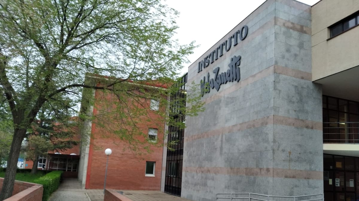 Un pintor de Avilés de larga y exitosa trayectoria gana el concurso Vela Zanetti