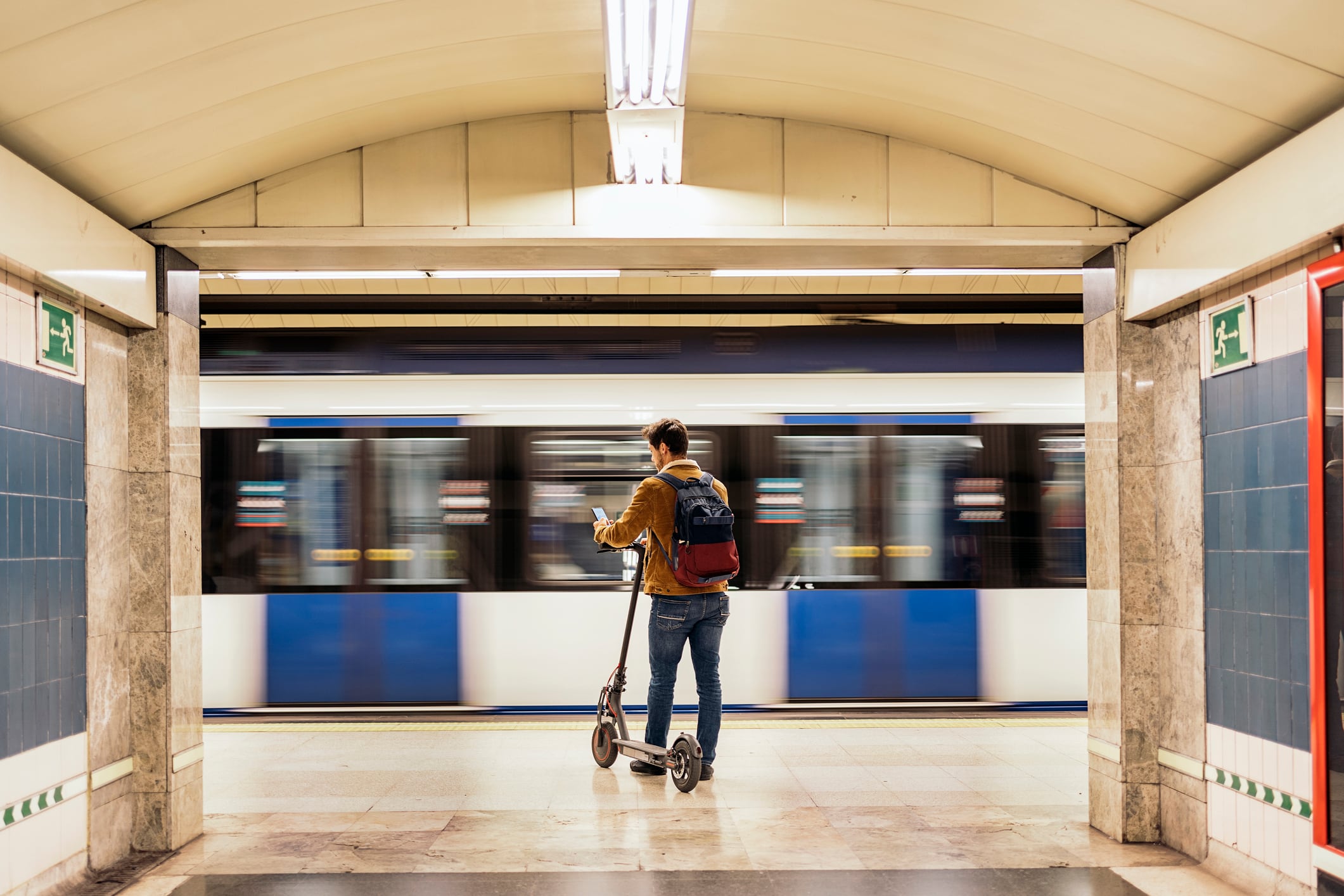 Un pasajero del Metro de Madrid.