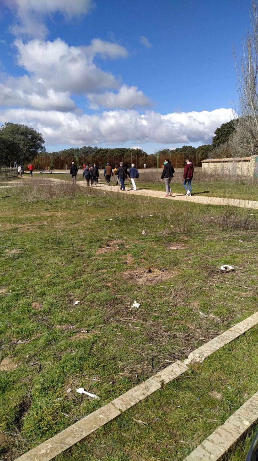 Imagen de la marcha llevada cabo esta mañana en el Monte 'El Viejo' de Palencia