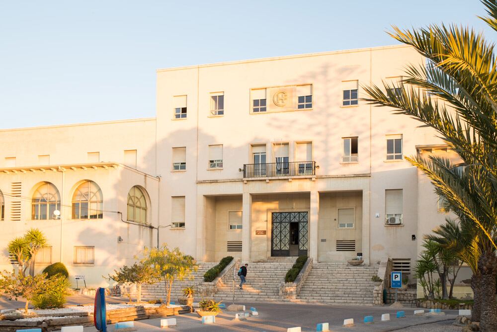 Sede del Conservatorio Profesional de Danza de Alicante José Espadero, ubicada en el Monte Tossal