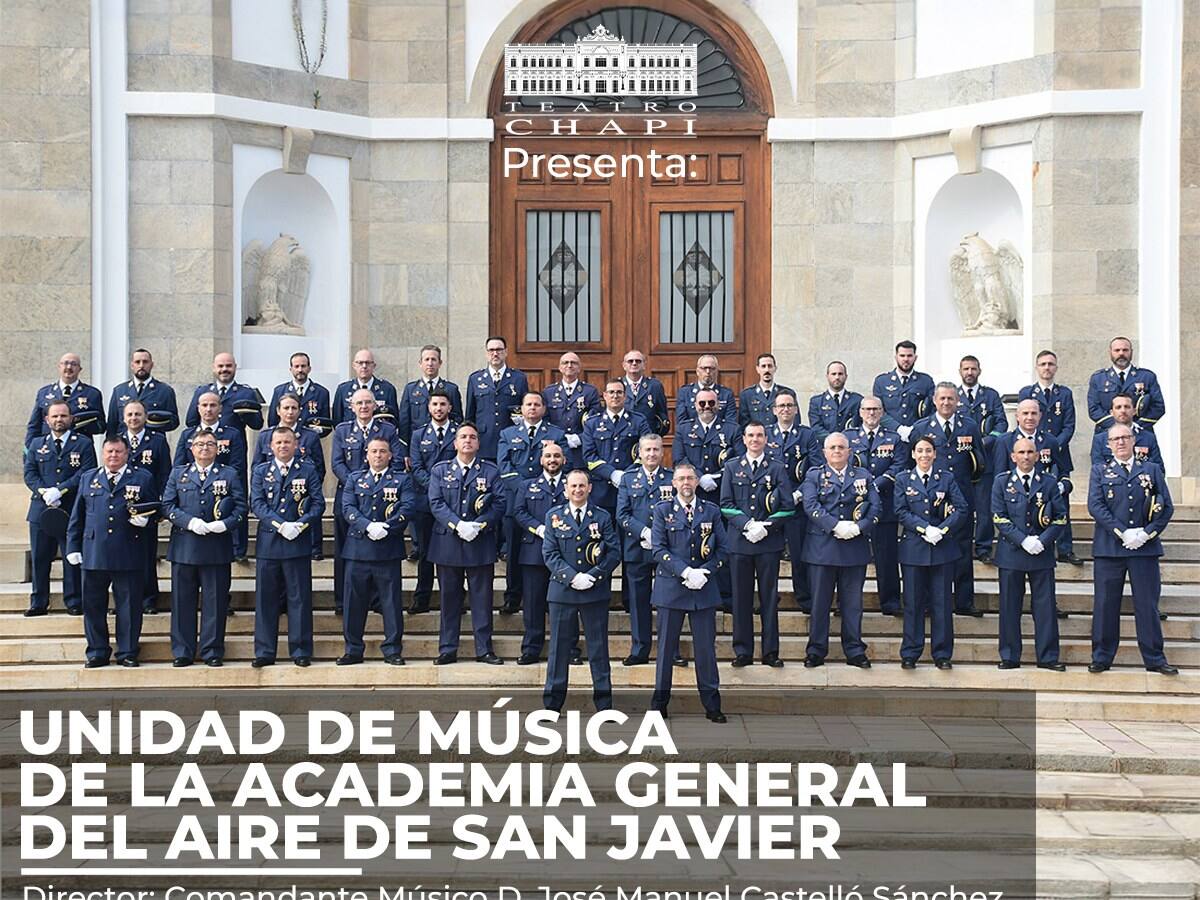 La Unidad de Música de la Academia General del Aire de San Javier, este jueves en el Teatro Chapí