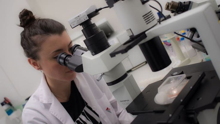 Isabel Sola (CSIC): "El problema no son los desplazamientos sino los contactos asociados a ellos"