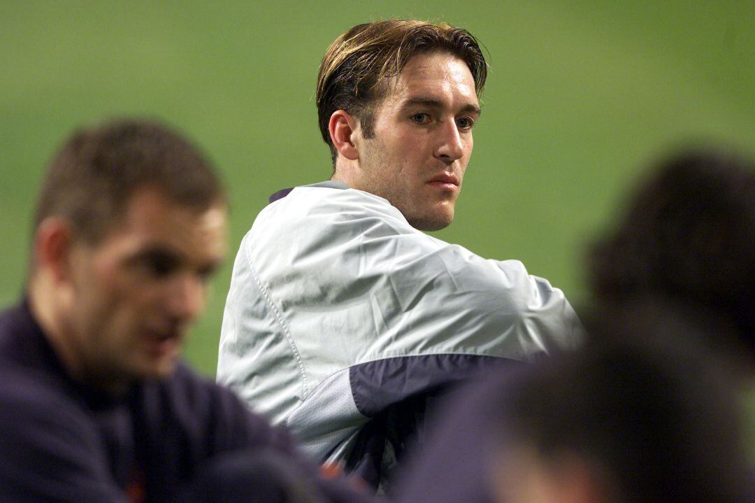 Fernando Ricksen, en una imagen de archivo de 2002 en un entrenamiento con la selección holandesa