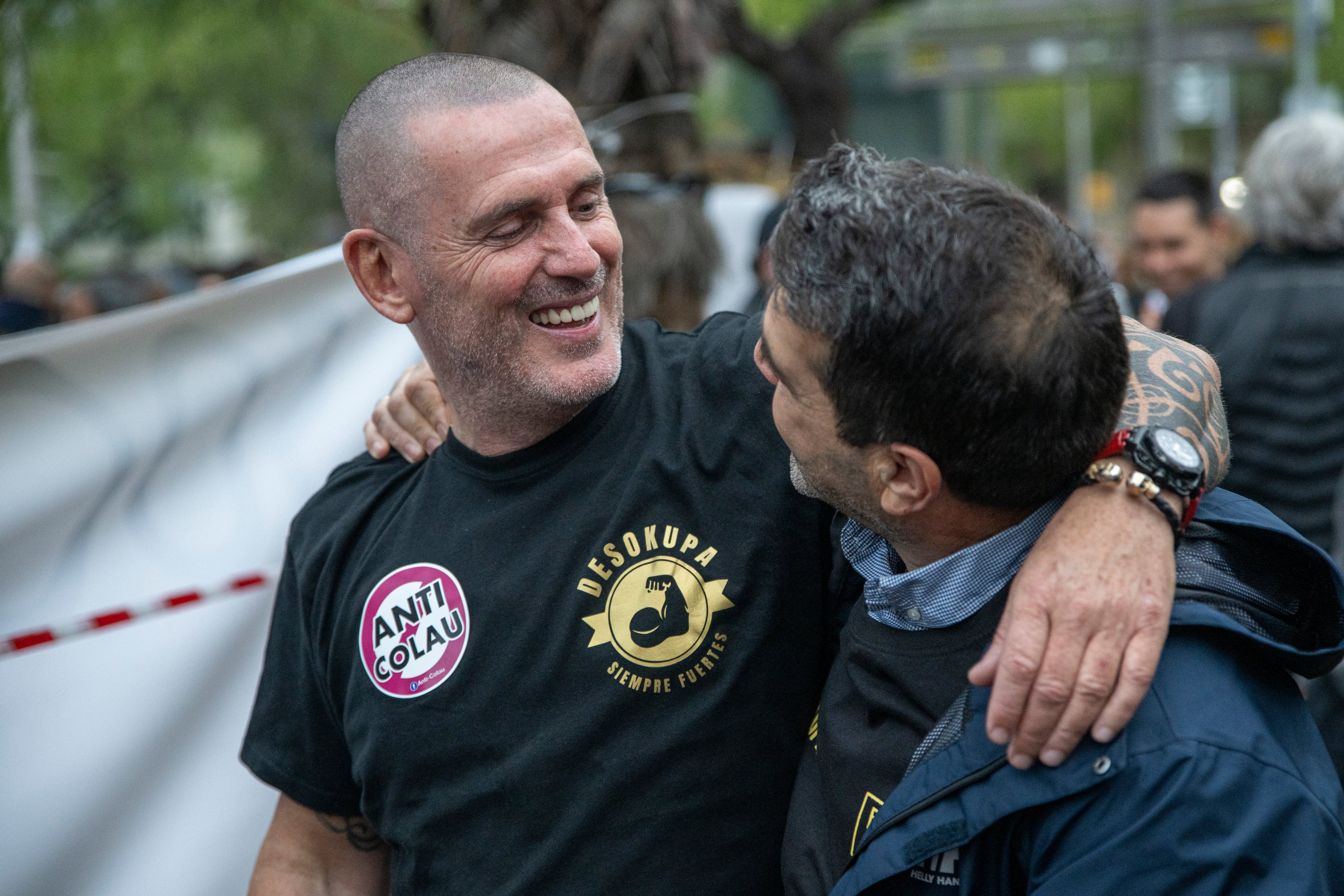 El líder de Desokupa, el ultraderechista Daniel Esteve, durante una protesta en Barcelona